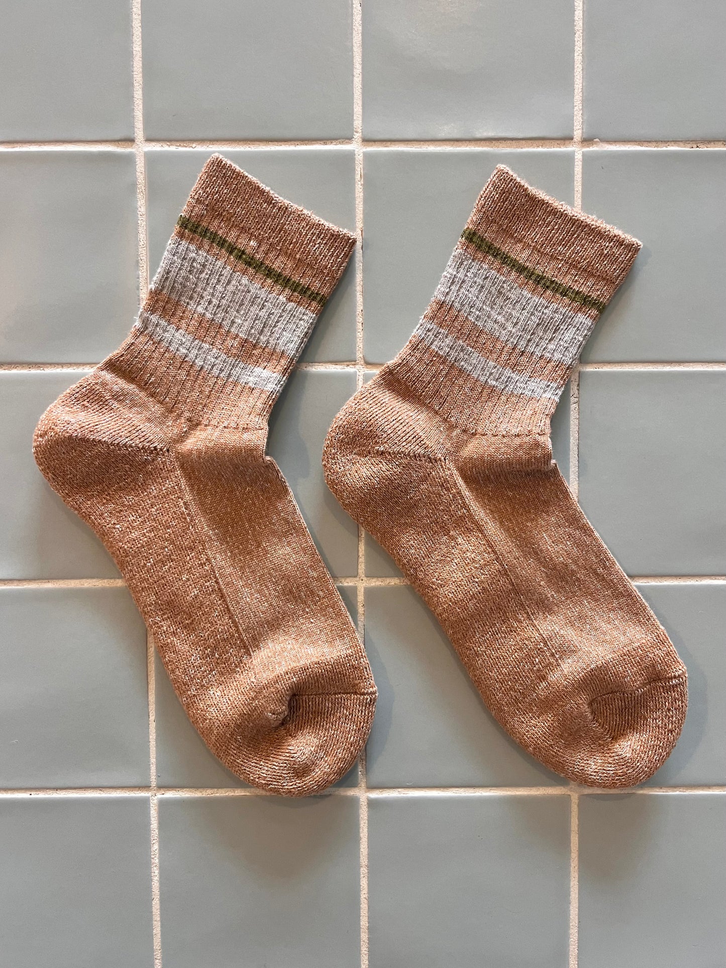 Organic Cotton Linen Pile Sole Line Socks - Green
