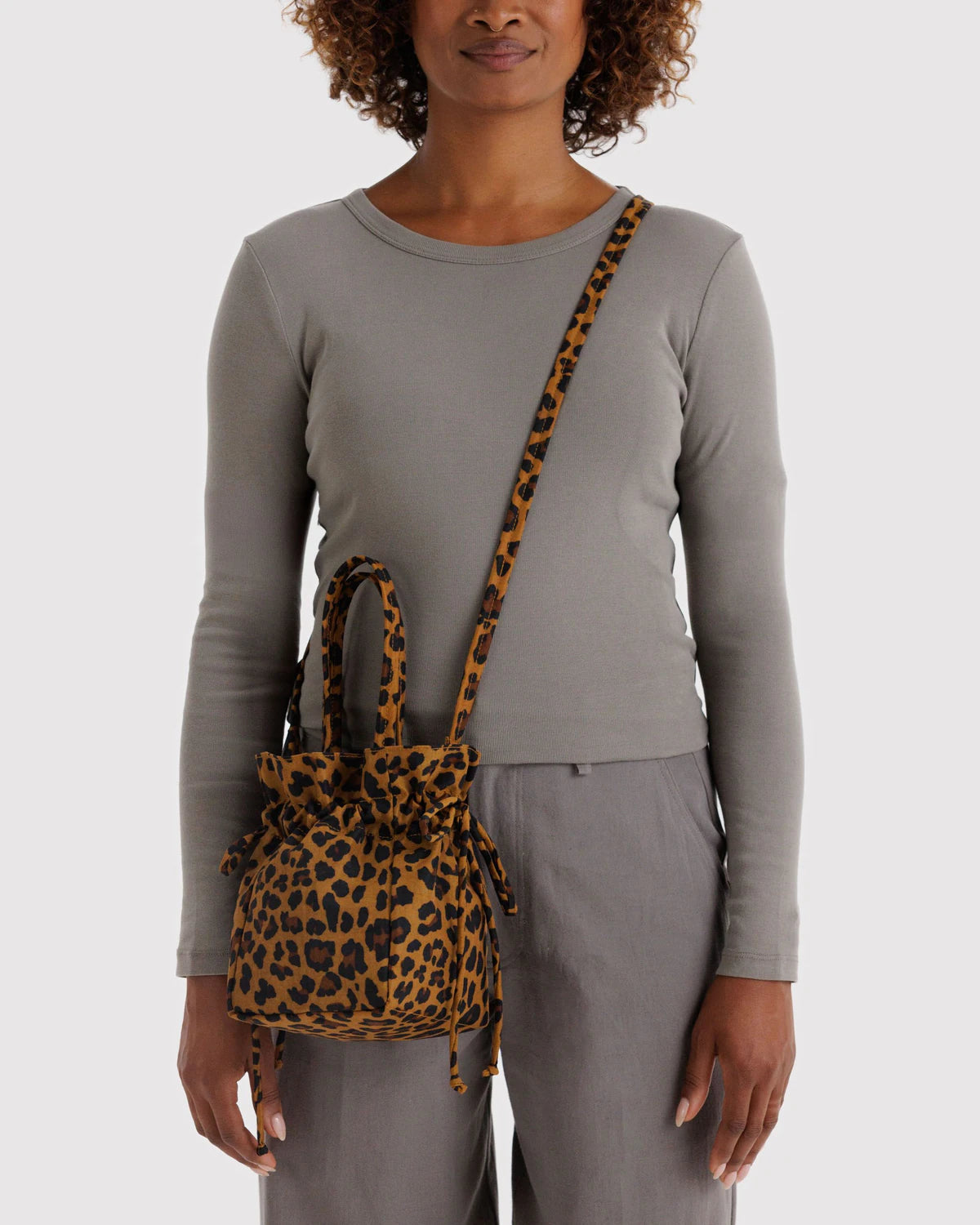Nylon Drawstring Bag- Leopard