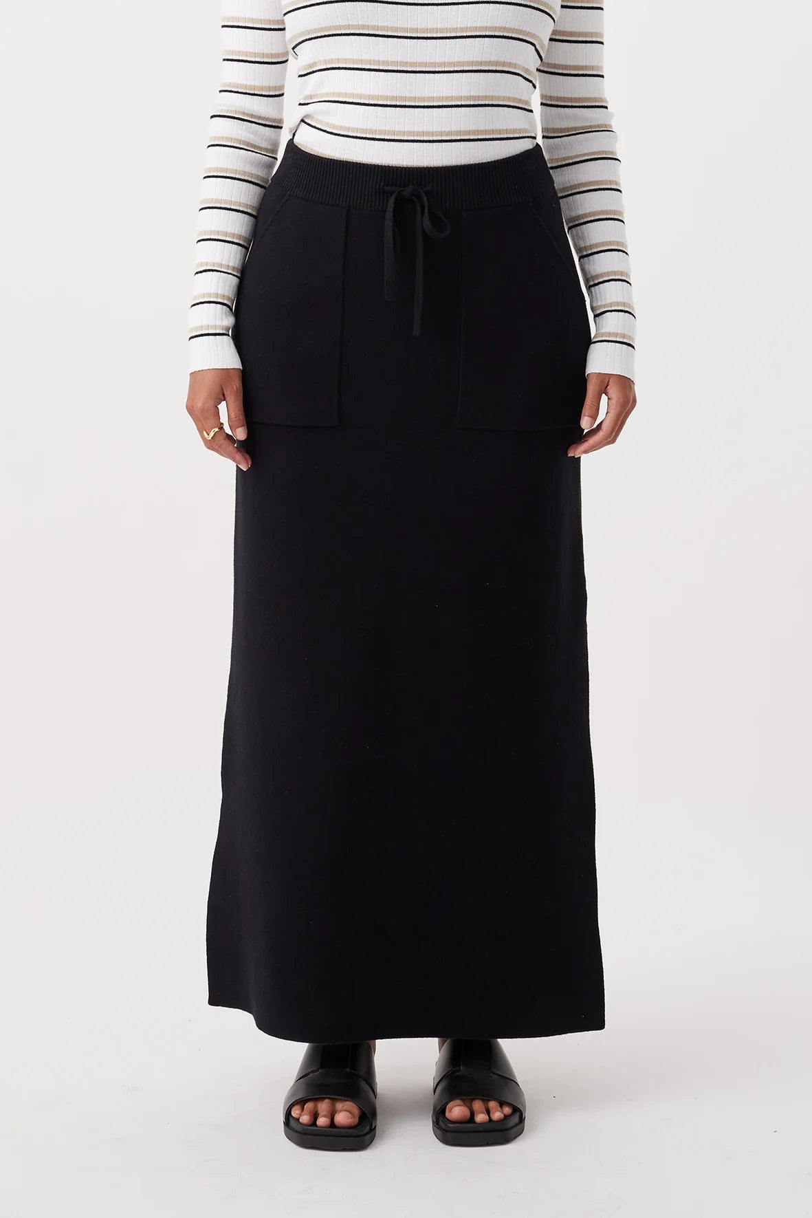 Lou Skirt- Black