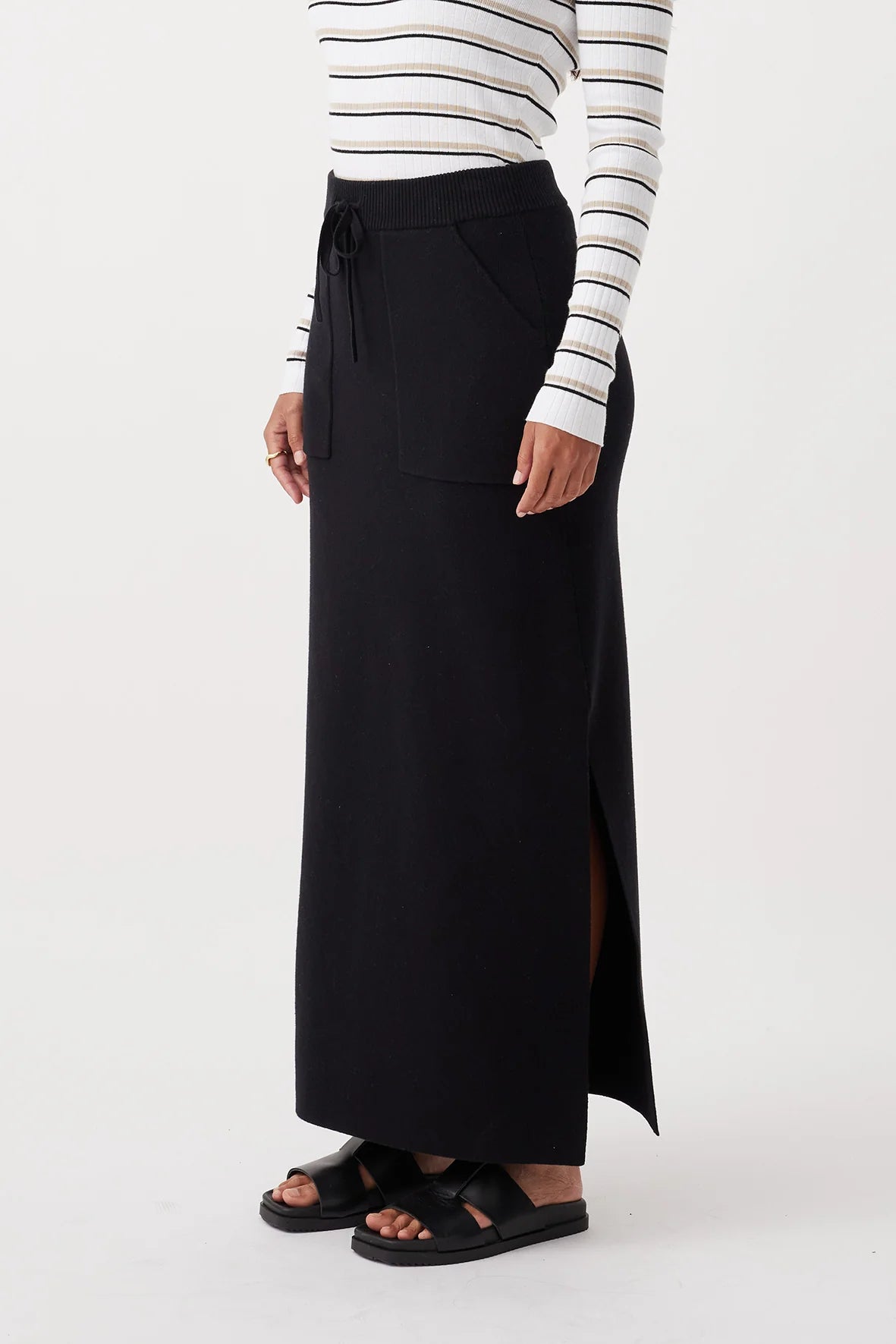 Lou Skirt- Black