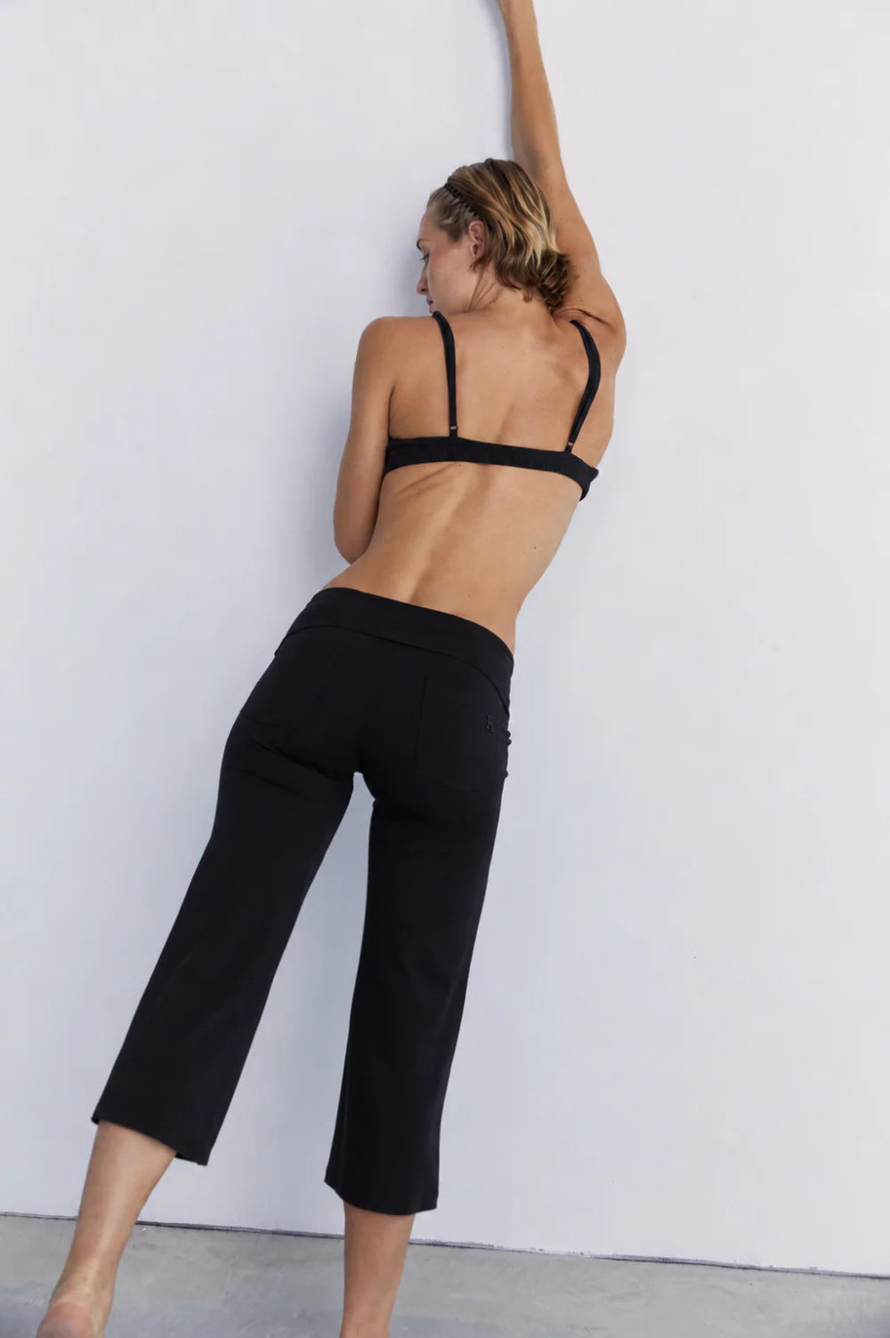 Yin Flare 7’8- Black