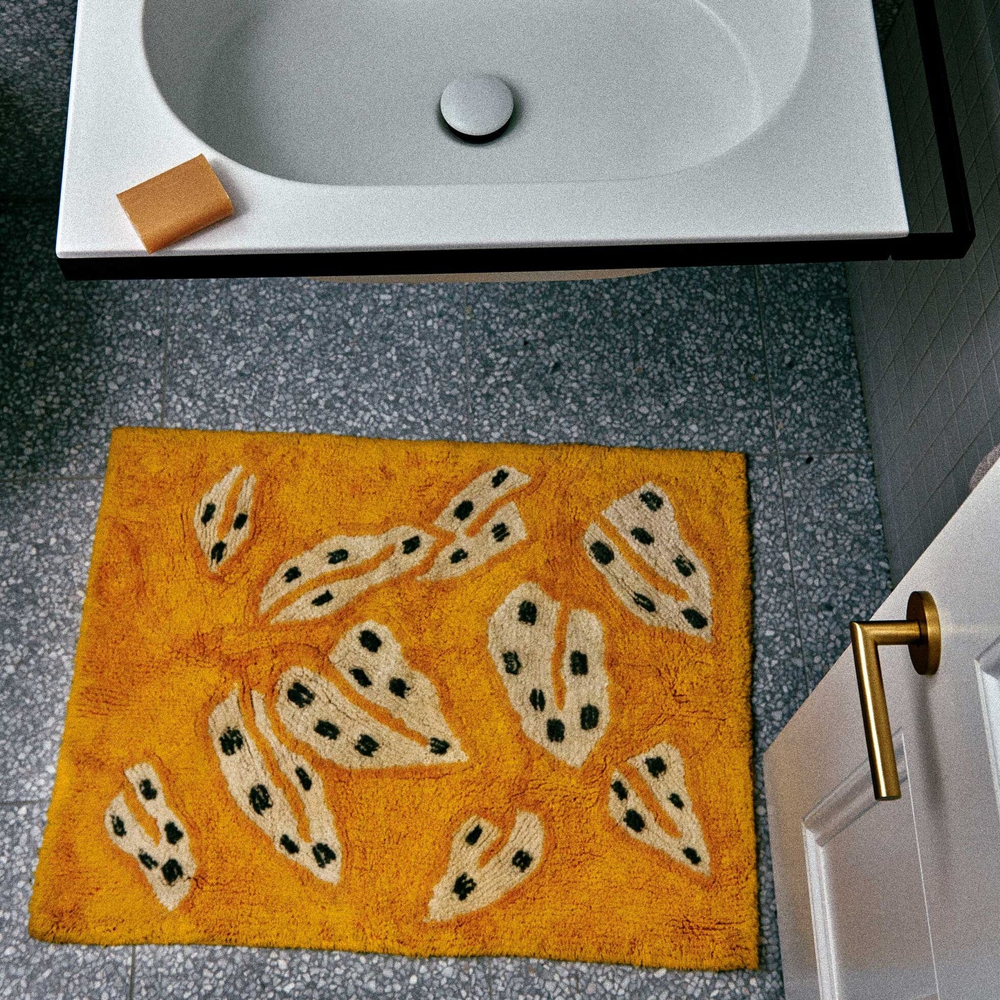 Spotted Begonia Bath Mat