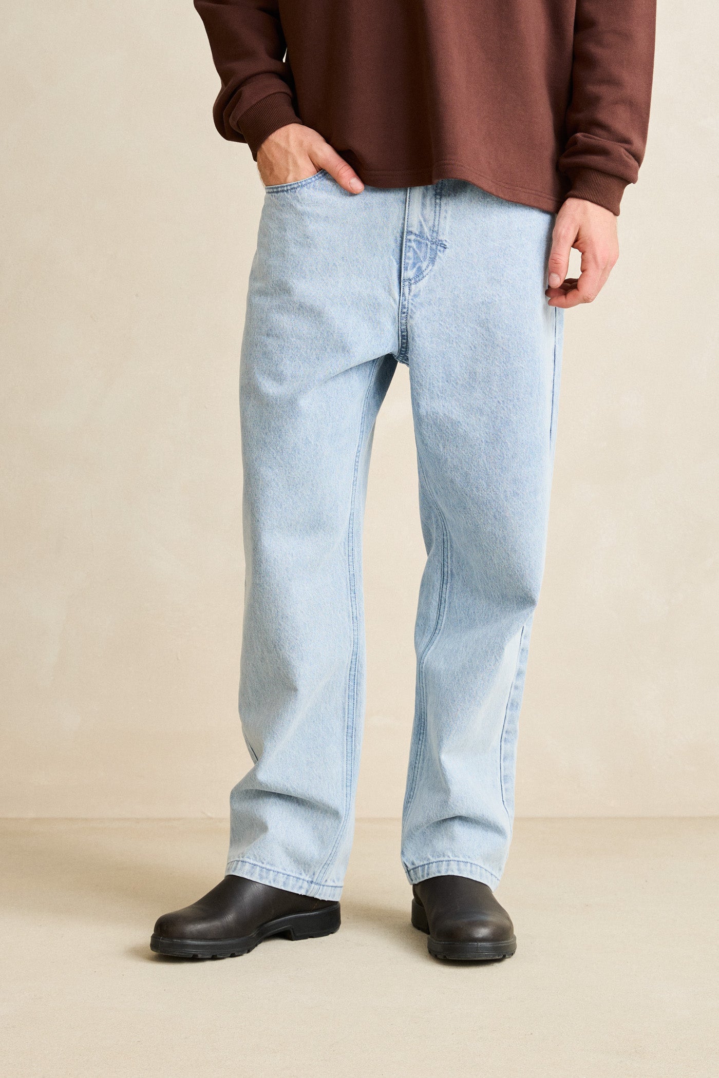 Relaxed Heavywash Jean - Light Blue