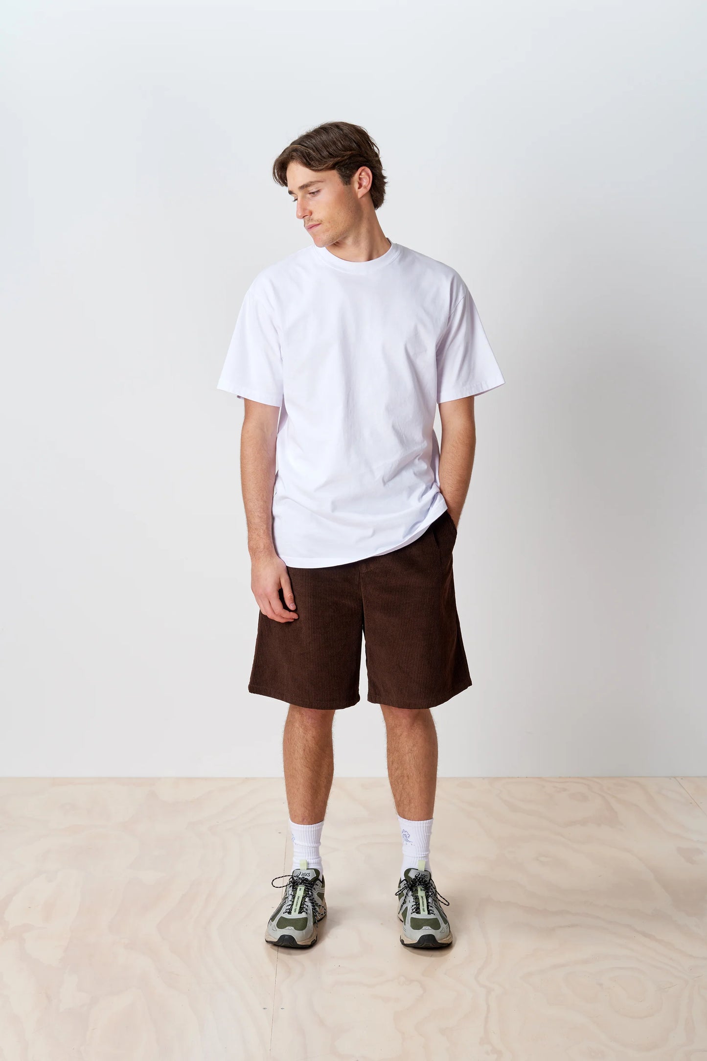 Pleated Short- Choc Cord