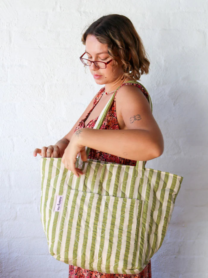 Pistachio Seersucker Quilted Bag