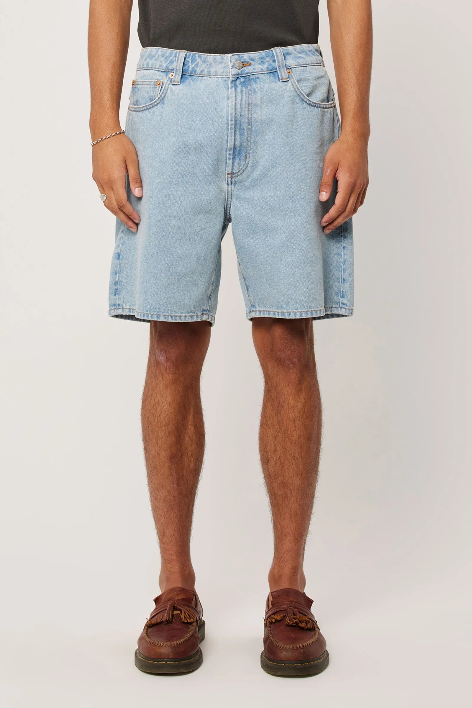 Ezy Short - Prowler