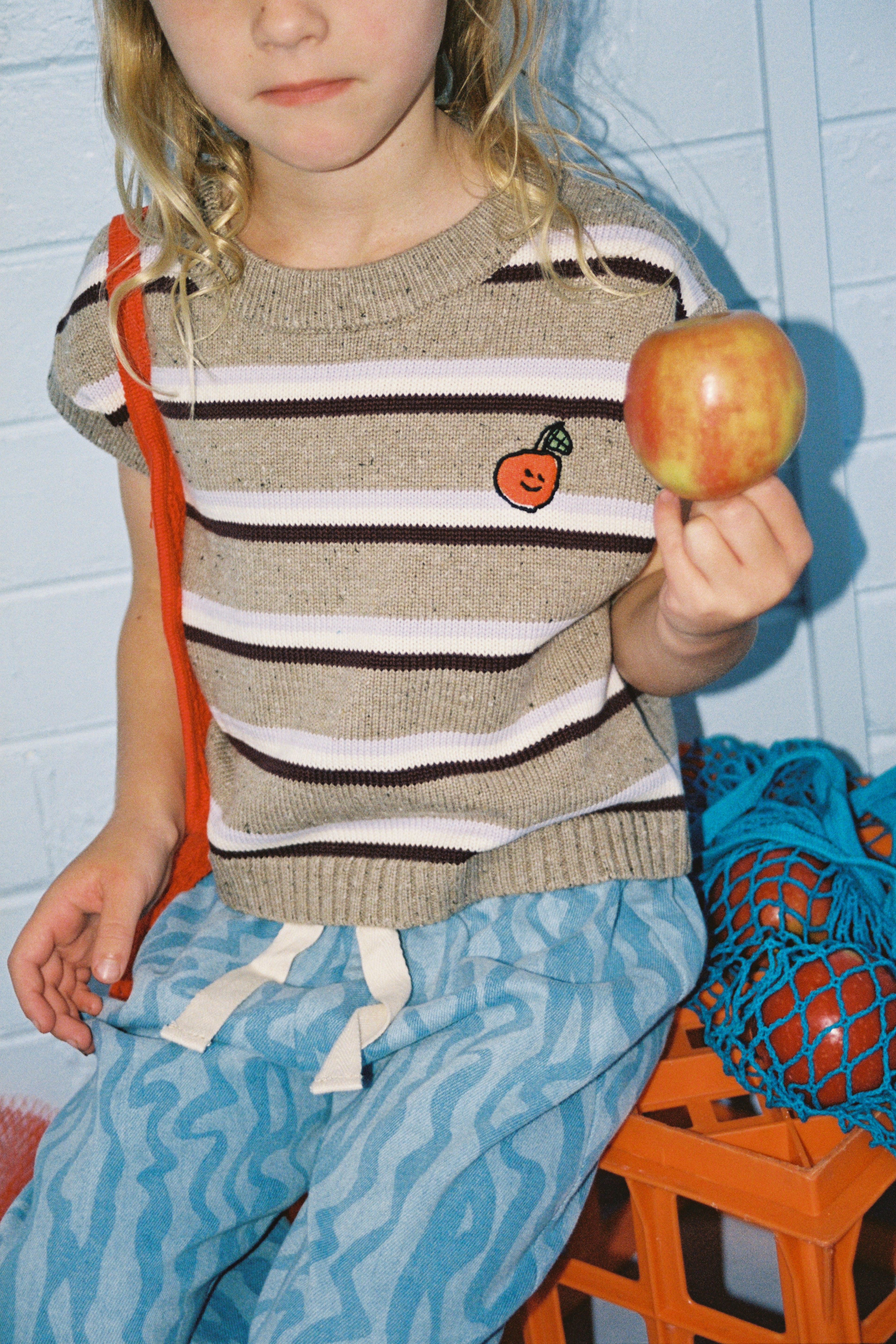 Organic Stripe Apple Knit Vest - Oatmilk