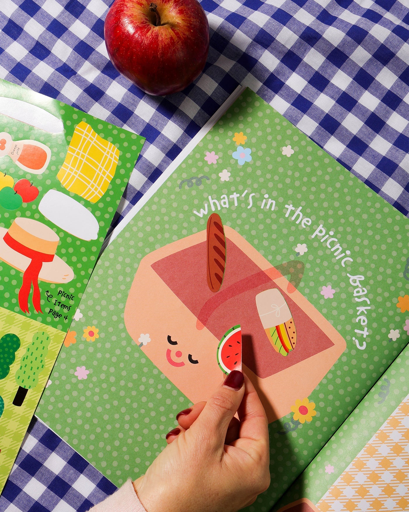 Picnic In The Park - Sticker Activity Book