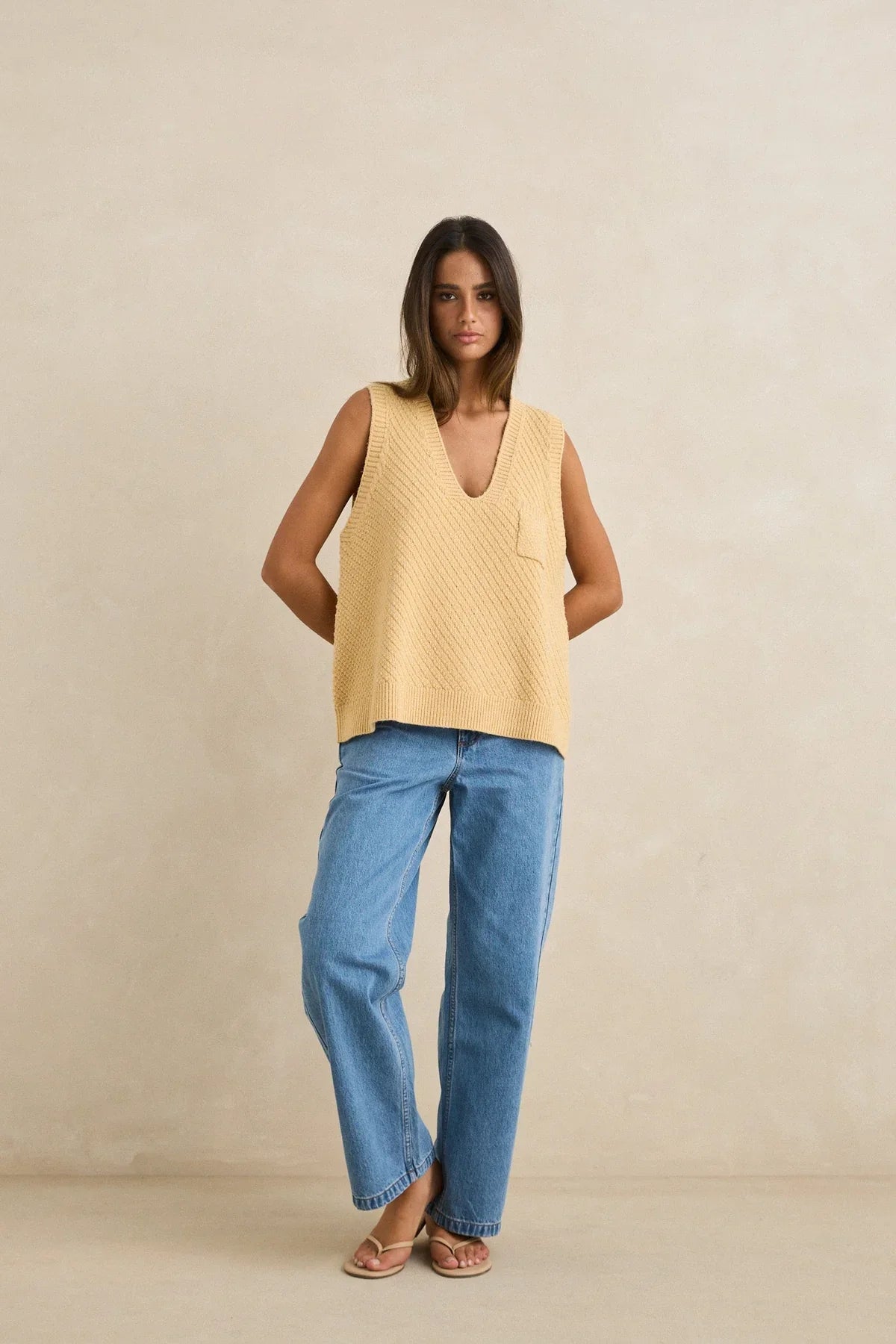 Archer Knit Vest - Sand