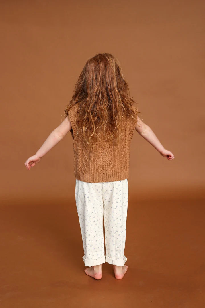 Chunky Cable Knit Vest