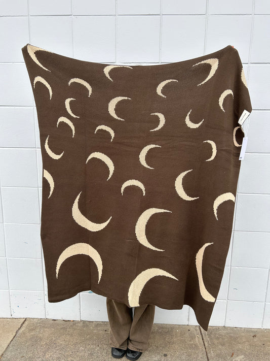 Tiny Trove Lunar Knit Blanket- Cocoa/Cream