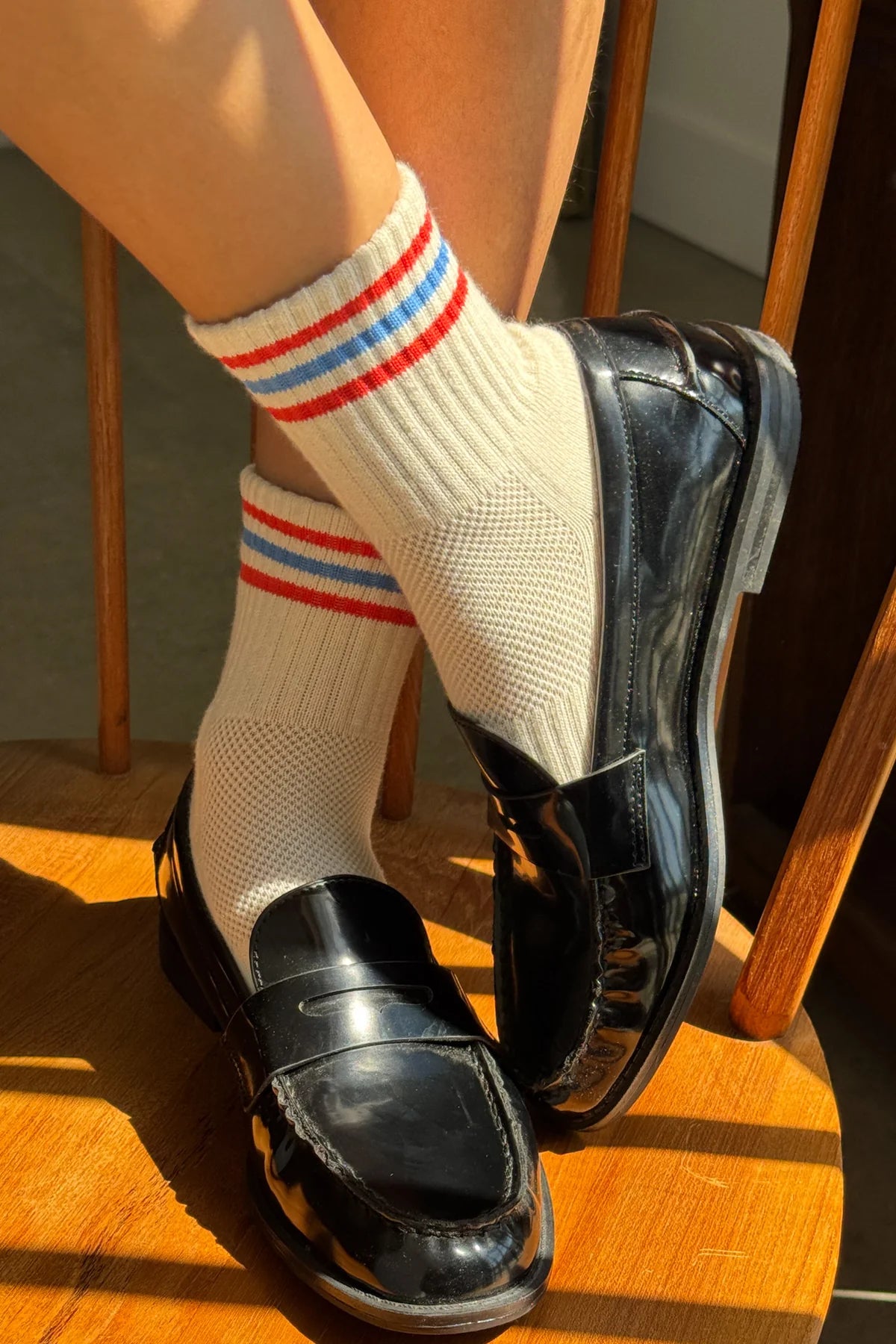 Girlfriend Socks- Leche