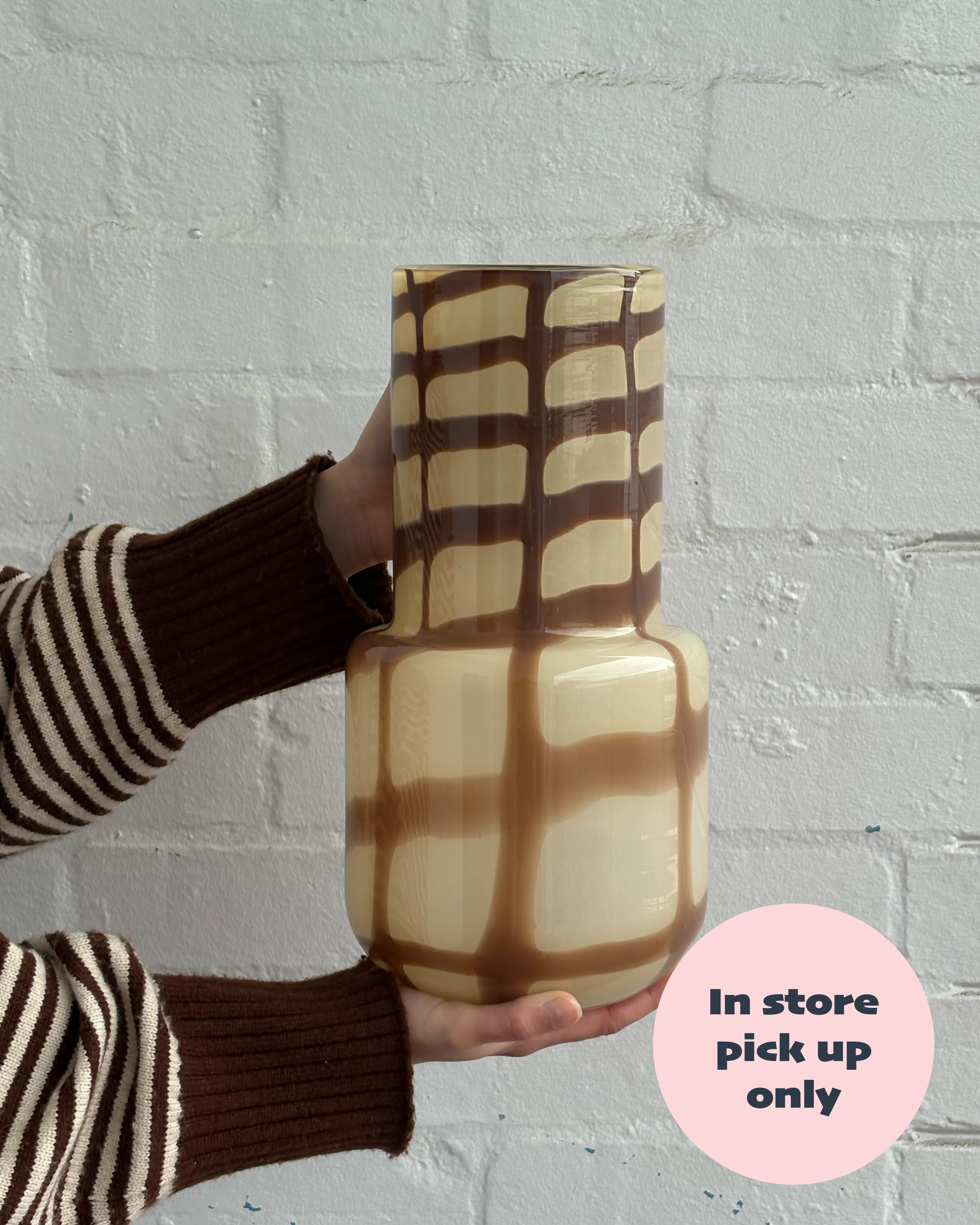 Gannon Glass Vase Large -Ivory/Choc