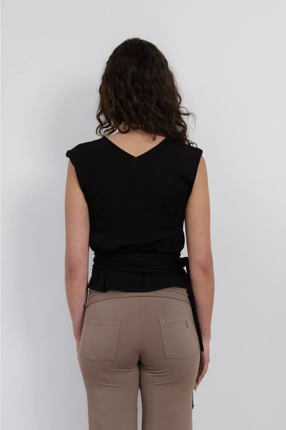 Light Merino Knit Wrap - Black