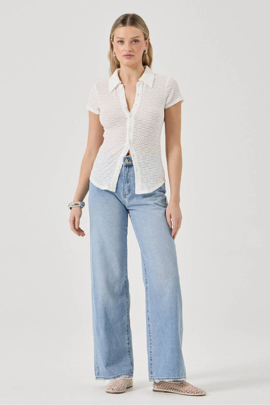 Daisy Lace Short Sleeve Shirt