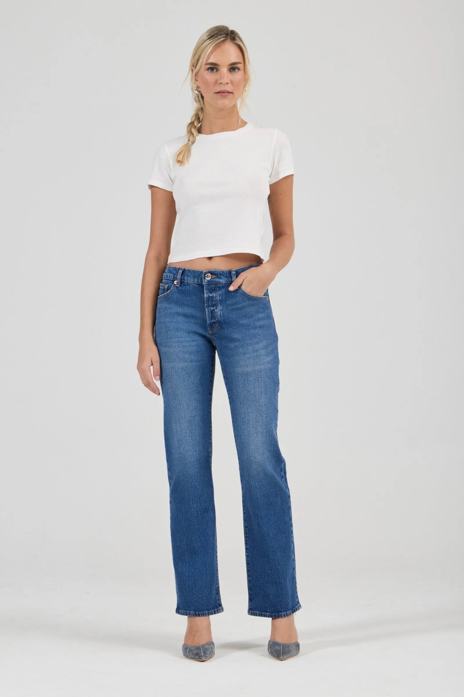 Meg Straight Jean - Reign