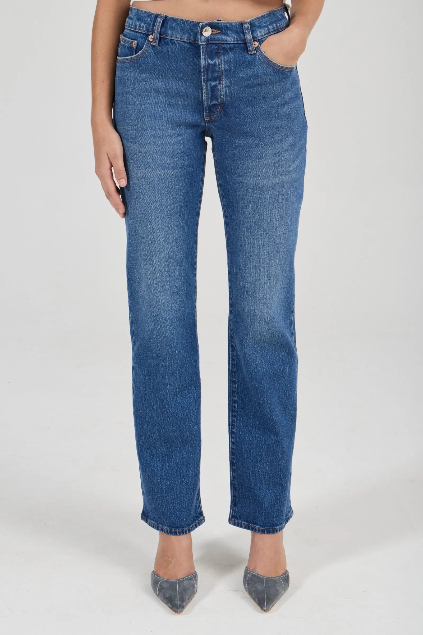 Meg Straight Jean - Reign