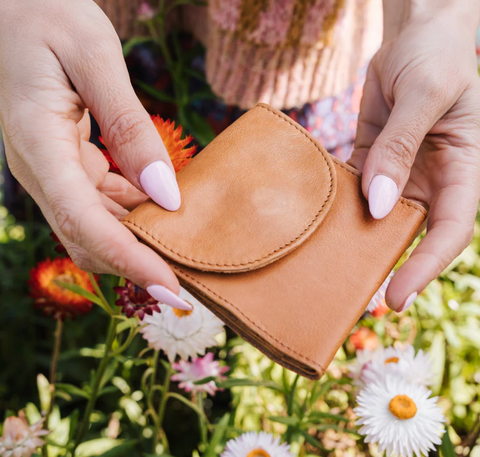 Making Waves Purse - Sand