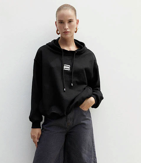 Bambie Hoodie in Black