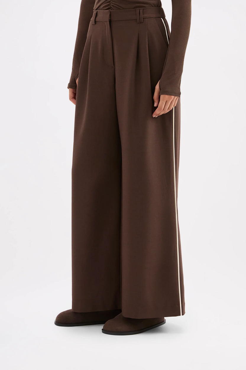 Abigail Pant- Walnut