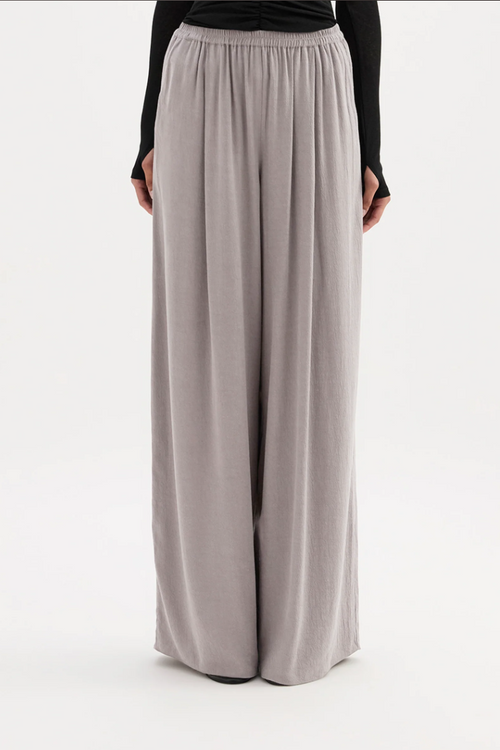 Anthea Pant - Moonstone