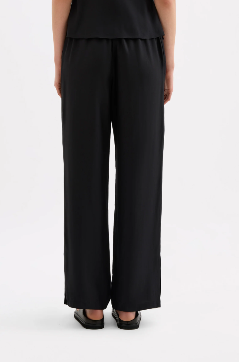 Jaslynn Tencel Pant