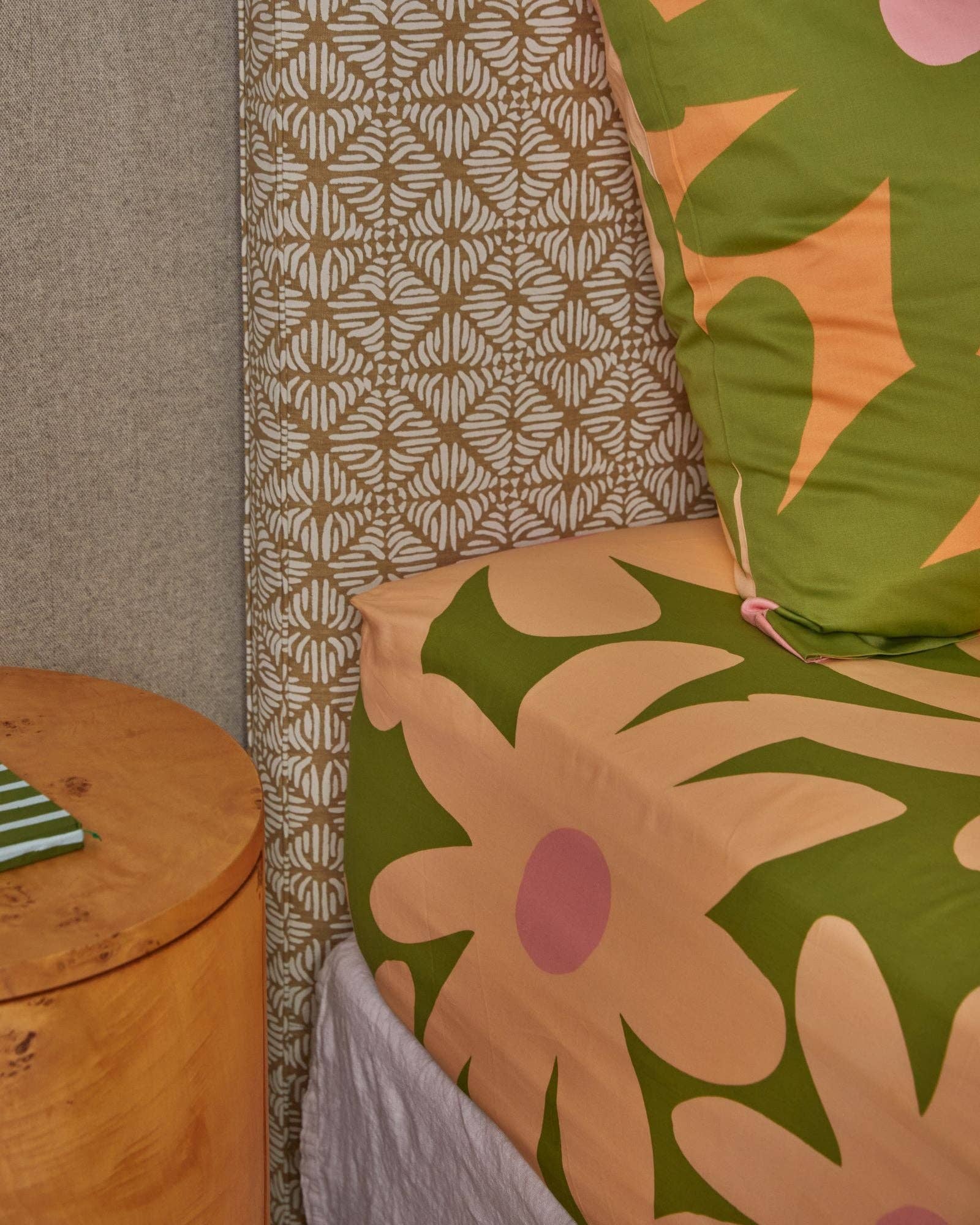 Marlo Olive Fitted Sheet: King