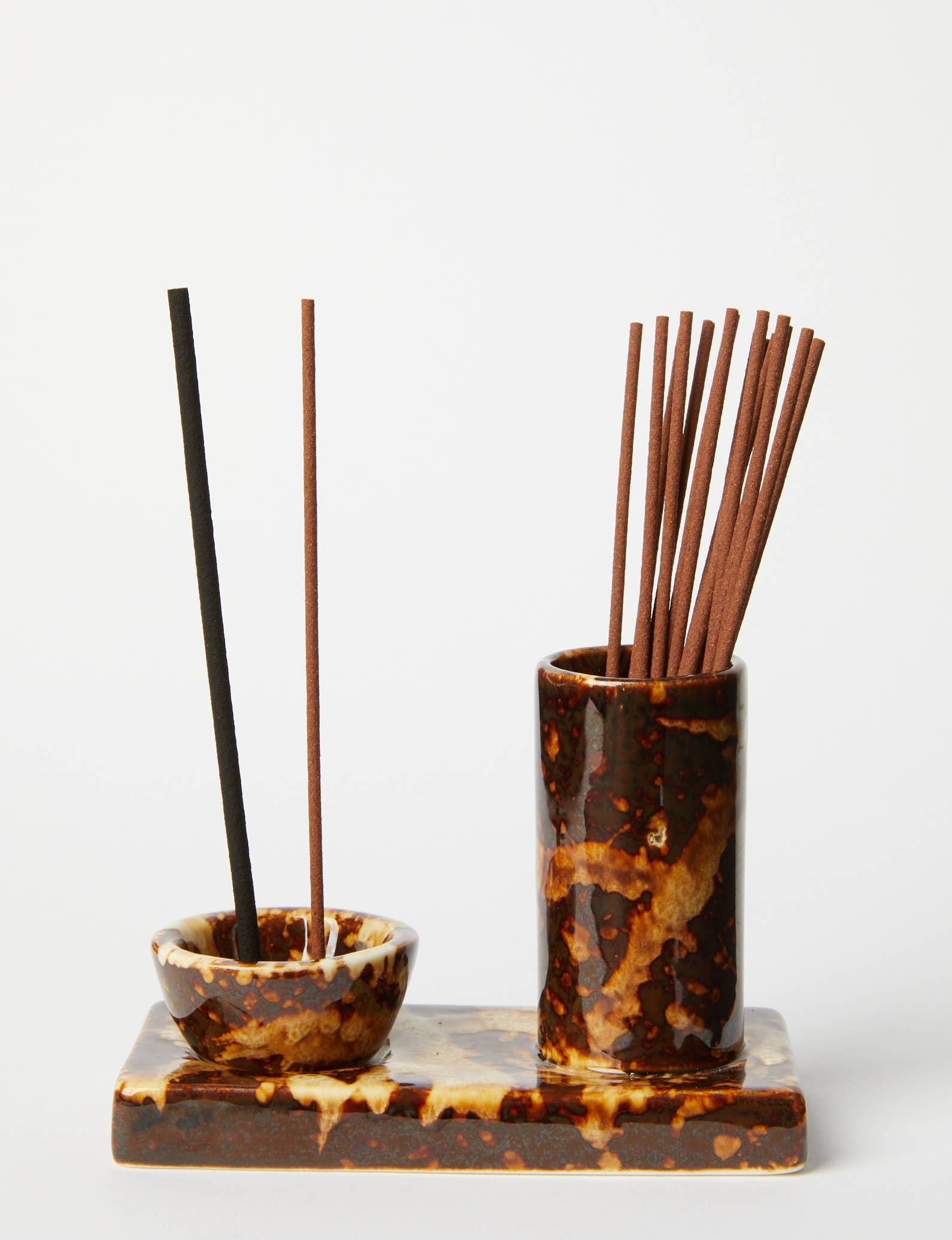 Gentle Habits Minimal Ceramic Incense Caddy – Chocolate