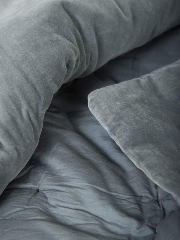 Velvet Quilt- Cod