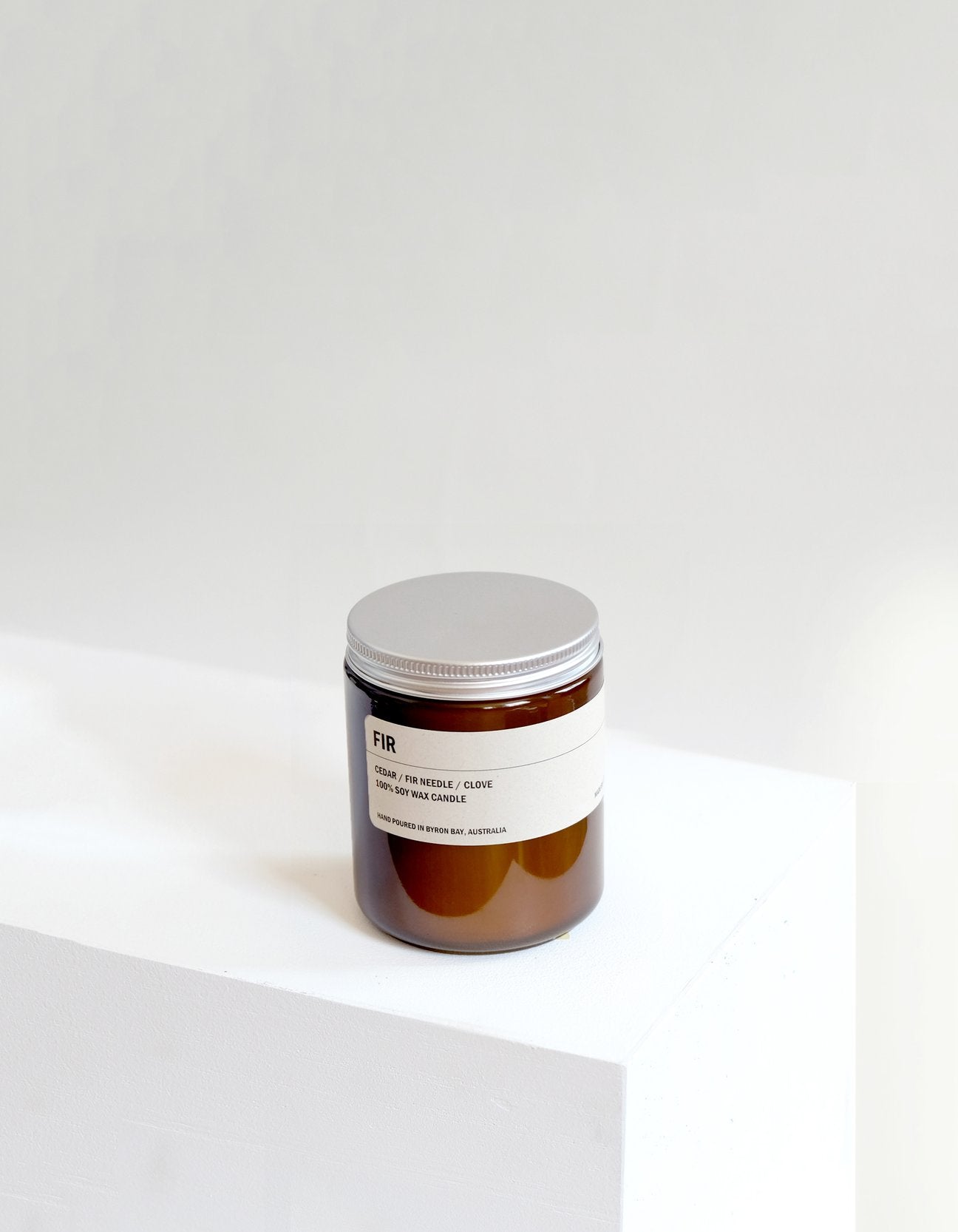 FIR: CEDAR / FIR NEEDLE / CLOVE SMALL AMBER CANDLE 250G